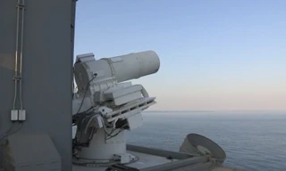 Mỹ thử vũ khí laser có sức công phá cực lớn