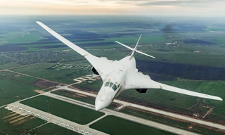 "Thiên nga trắng" Tu-160 của không quân Nga. Ảnh: Bộ Quốc phòng Nga