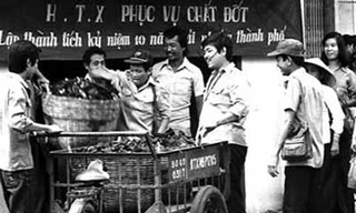 Những nụ cười thời gian khó