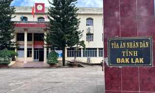 Một thẩm phán bị bắt về hành vi môi giới hối lộ 