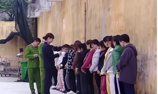 Khởi tố 40 ‘lang băm’ trong đường dây lừa bán thuốc chữa bệnh cho hàng nghìn người