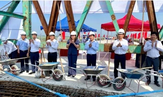 Hợp long cầu vượt sông Đáy nối Ninh Bình – Nam Định 