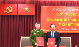 Bộ Công an chính thức tiếp nhận nhiệm vụ sát hạch, cấp giấy phép lái xe