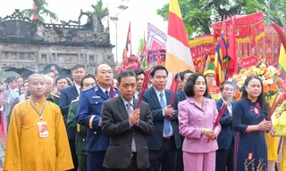 Trao danh hiệu Di sản văn hóa phi vật thể quốc gia cho ngôi đền là một trong Hoa Lư tứ trấn