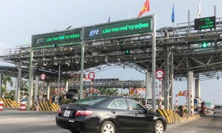 Trạm BOT phu phí không dừng Pháp Vân - Cầu Giẽ (Ảnh: Anh Trọng)