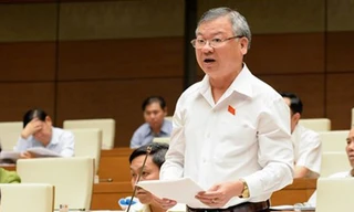 Cho thôi làm nhiệm vụ ĐBQH với ông Hồ Văn Năm