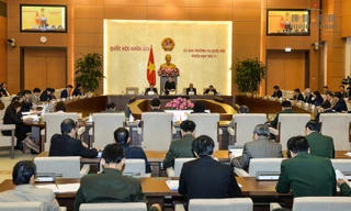 Uỷ ban Thường vụ họp phiên thứ 7