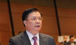 Bộ trưởng Tài chính Đinh Tiến Dũng