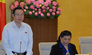 Phó Chủ tịch Quốc hội Phùng Quốc Hiển