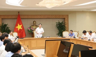 Phó Thủ tướng Vương Đình Huệ chủ trì phiên họp