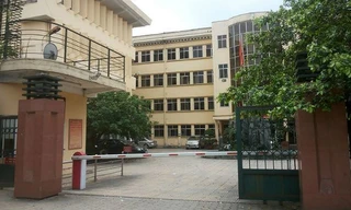 Bộ trưởng Tài nguyên lên tiếng vụ hai cán bộ nhận 12 tỷ 'chạy' dự án