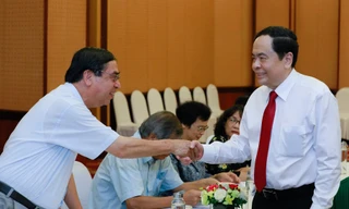 Chủ tịch Uỷ ban T.Ư MTTQ Việt Nam Trần Thanh Mẫn và các đại biểu dự hội nghị