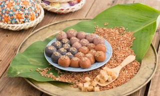 Bánh trôi gạo lứt hút khách Hà thành dịp Tết Hàn thực