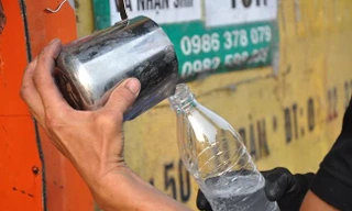 Sự thật nước dừa đóng chai giá rẻ, thú chơi ‘quái vật’ Amazon của đại gia Việt