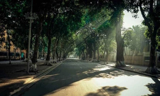 Miền Bắc hửng nắng, miền Nam mưa lớn