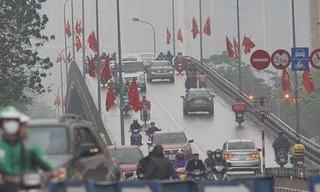 Miền Bắc quay lại trạng thái nồm ẩm; miền Nam có mưa dông trái mùa