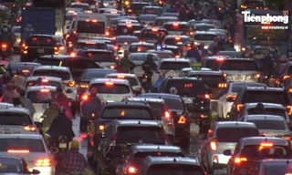 Cảnh báo Hà Nội lặp lại mưa lớn vào giờ tan tầm