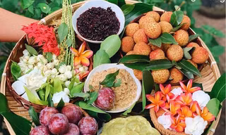 Cẩn trọng với chiêu lừa ‘giải cứu’ nông sản, mâm lễ hoa quả rượu nếp đắt hàng Tết Đoan Ngọ