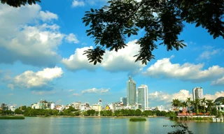 Miền Bắc có nắng trước khi đón đợt mưa rào và dông ngày 30/9