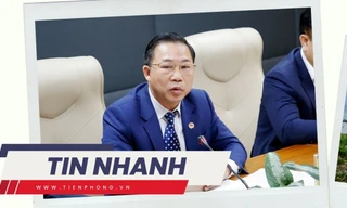 TIN NHANH: Ông Lưu Bình Nhưỡng bị bắt liên quan vụ án nào? Trường đề nghị không tặng quà 20/11: Sao lại phải 'cấm'?