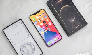 Thị trường 28/11: Giá iPhone 12 'xách tay' mỗi ngày giảm 200.000 đồng