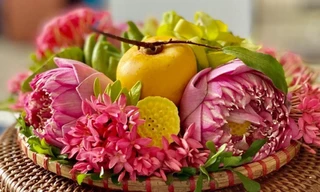 Hoa quê hút khách thành thị mua về cúng lễ Vu Lan