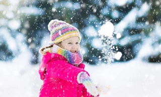 Khoa học chứng minh vì sao số đông trẻ em chịu lạnh tốt hơn người lớn?
