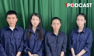 HÌNH SỰ: Nhà hàng ở TPHCM có cả trăm nhân viên bán dâm, kích dục cho khách