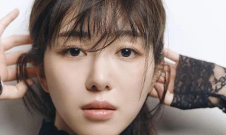 Mina (cựu thành viên AOA) tạo hẳn một series trên Instragram cá nhân để 'bóc phốt' Jimin