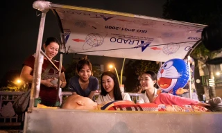 Vẻ đẹp của lòng nhân ái: Mảnh ghép cuối cho những con người bất hạnh giữa 'Đêm Sài Gòn' hào nhoáng