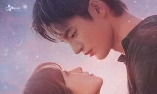 "Sát thủ khóa môi" Seo In Guk có khiến Park Bo Young "cởi đồ" sau 15 năm?