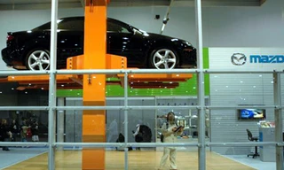 Mazda triệu hồi 50 ngàn xe vì sợ … nhện