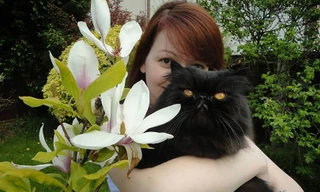 Một trong hai con mèo mà cha con Skripal nuôi đã chết. Ảnh: Mirror