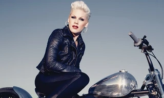 Choáng với nhan sắc ‘Người phụ nữ đẹp nhất thế giới 2018’