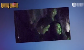 Lý Á Bằng lộ ảnh thân mật với người phụ nữ lạ mặt.