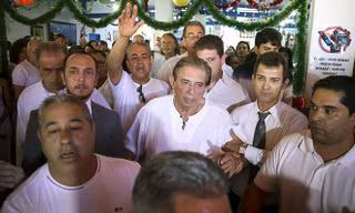 Thầy thuốc tâm linh nổi tiếng Brazil João Teixeira de Faria.