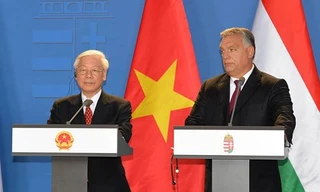 Tổng Bí thư Nguyễn Phú Trọng và Thủ tướng Viktor Orban gặp gỡ báo chí.