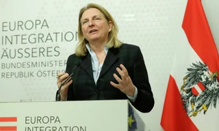 Ngoại trưởng Áo Karin Kneissl. Ảnh: Reuters