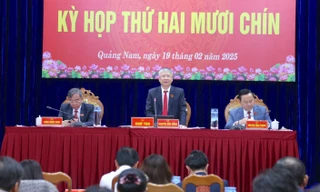 Quảng Nam thông qua chính sách hỗ trợ cán bộ nghỉ hưu trước tuổi