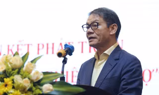 Tỷ phú Trần Bá Dương chỉ cách startup dễ kiếm tiền nhất