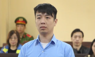 Lái xe gây tai nạn sau khi uống bia, du khách nước ngoài lĩnh 12 tháng tù