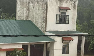 Quảng Nam mưa như trút, nhiều nơi ngập sâu