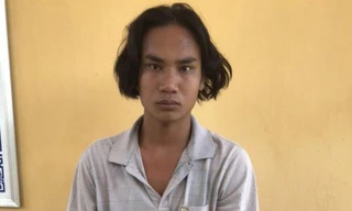 Mâu thuẫn trong tiệc tân gia, thanh niên dùng dao đâm chết hàng xóm