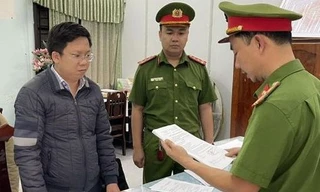 Giám đốc phòng giao dịch ngân hàng lừa đảo 14 tỷ đồng