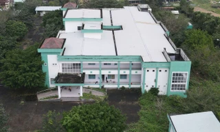 Quảng Nam: Phòng khám hàng chục tỷ đồng bỏ hoang 