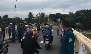 Nam thanh niên bỏ xe máy trên cầu Cẩm Nam nhảy xuống sông tự tử