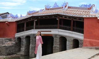 'Khoác áo mới' hơn 20 tỷ, Chùa Cầu nổi tiếng Hội An gây bất ngờ 