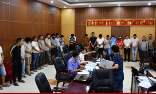 Bắt giữ, triệu tập 34 đối tượng trong đường dây cá độ bóng đá hơn 350 tỷ đồng 