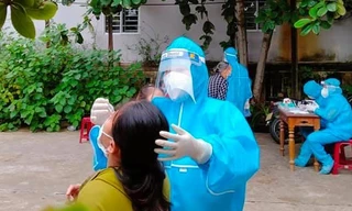 Chi tiết các chuyến bay nhập cảnh có 14 ca nhiễm biến thể Omicron tại Quảng Nam