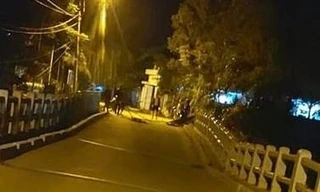 Cây cầu ở Quảng Nam sụt lún nghiêm trọng, có dấu hiệu gãy